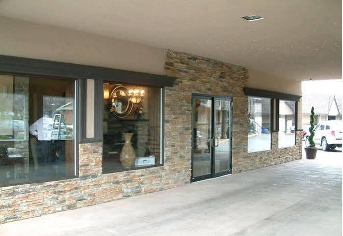 Talbot Trail Inn & Suites Leamington Dış mekan fotoğraf